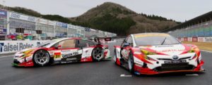 スーパーGTにおける老舗レーシングチーム「apr」を過去のマシンと共に 